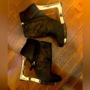 Size 10 BCBG MAXAzria Ankle Boots